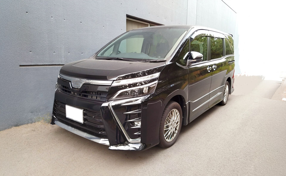 故人様の搬送に使用する寝台車